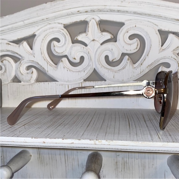 Coach Aviator 56mm Gold Sunglasses Brand New w/Tag Case & Cloth - Picture 8 of 13